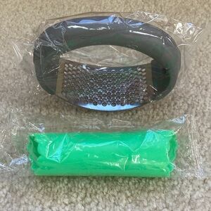 Stainless Steel Garlic Press with Peeler